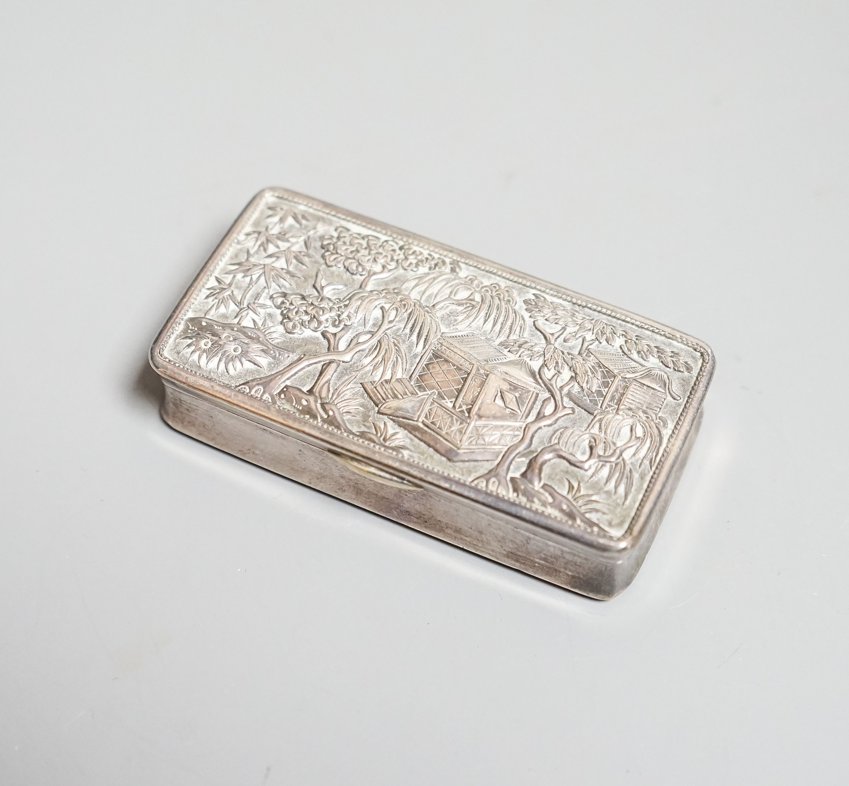 A late 19th/early 20th century Chinese silver rectangular snuff box by Wang Hing